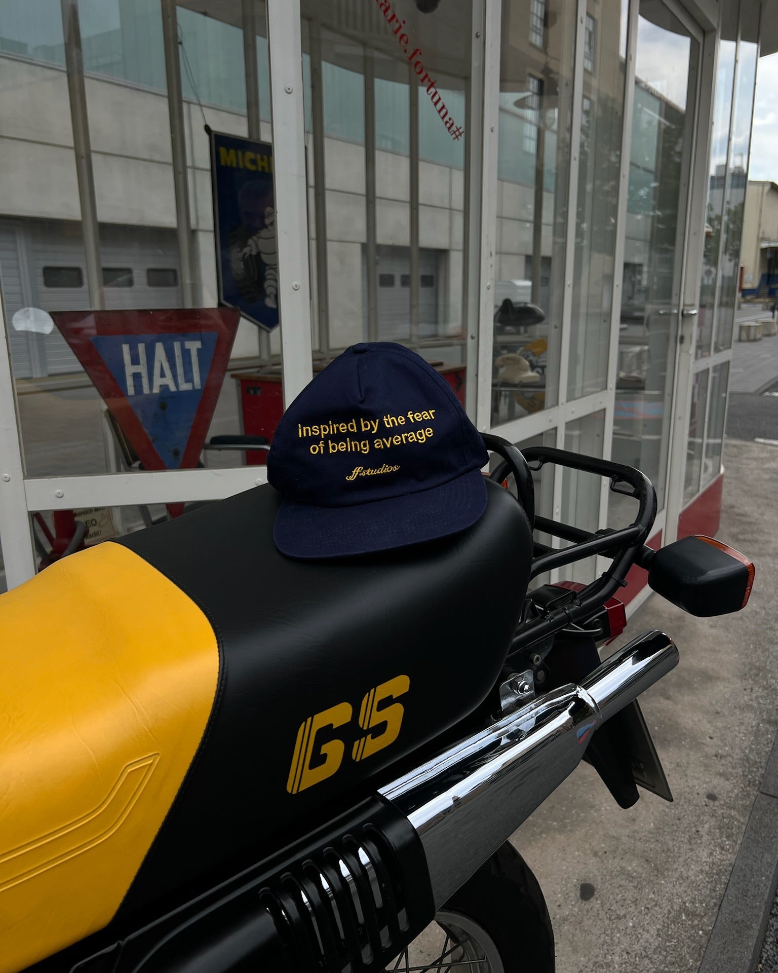 navy blue cap